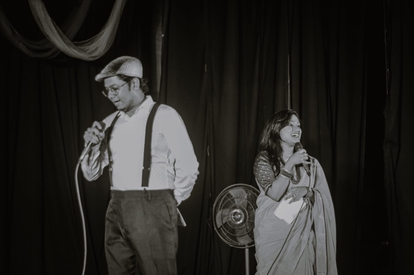 Stage performance with microphones